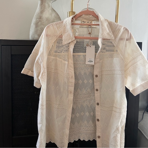 [New In] Top - Picture 3 of 5